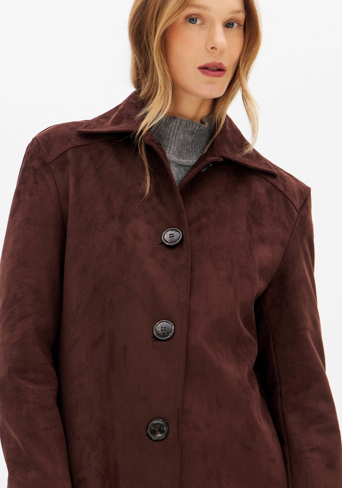 Trench Coat em Suede Lança Perfume