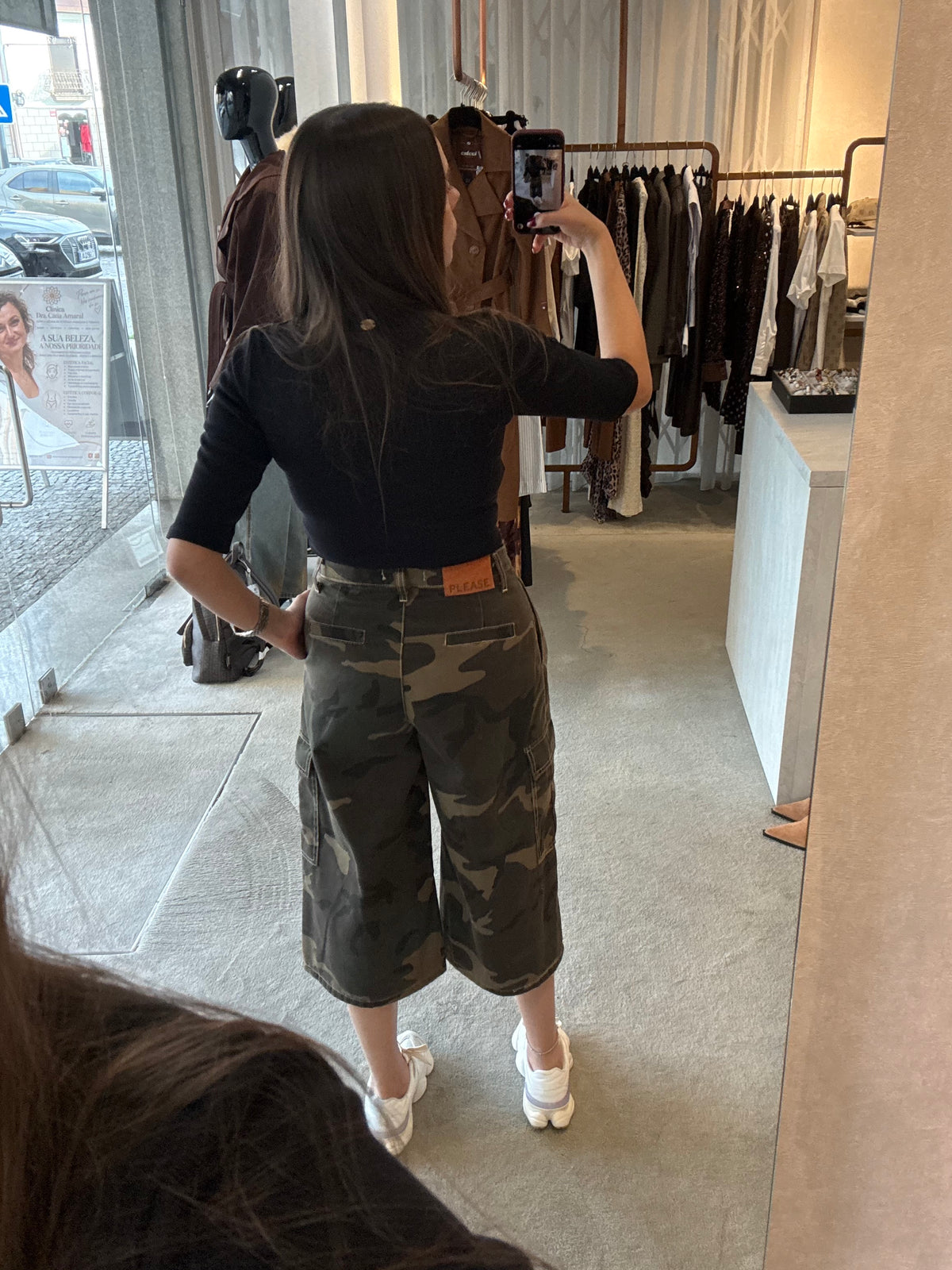 Bermudas militar Please