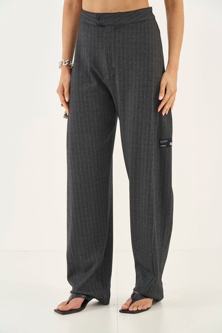 Calça Ballon Listrada Alfaiataria Colcci