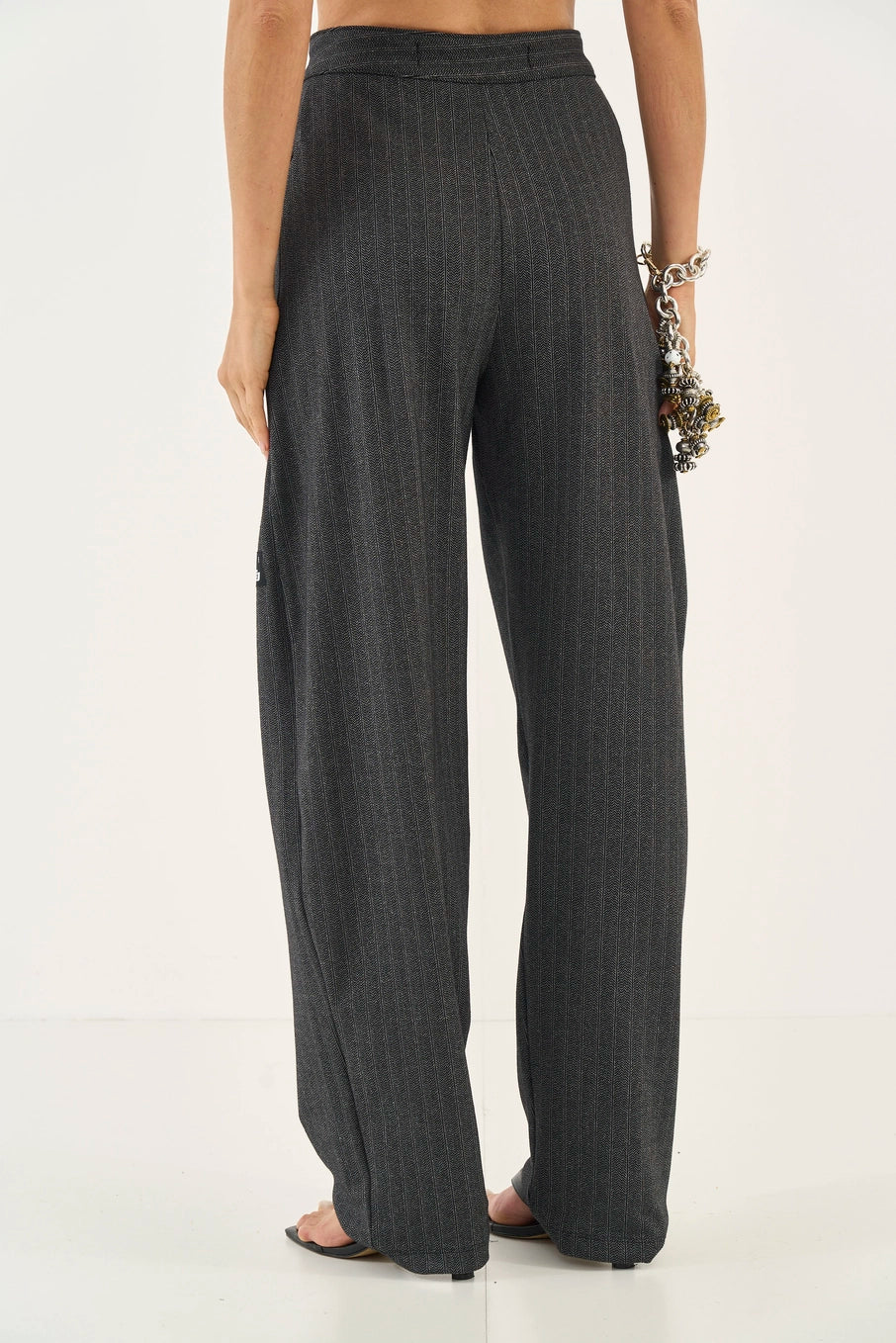 Calça Ballon Listrada Alfaiataria Colcci