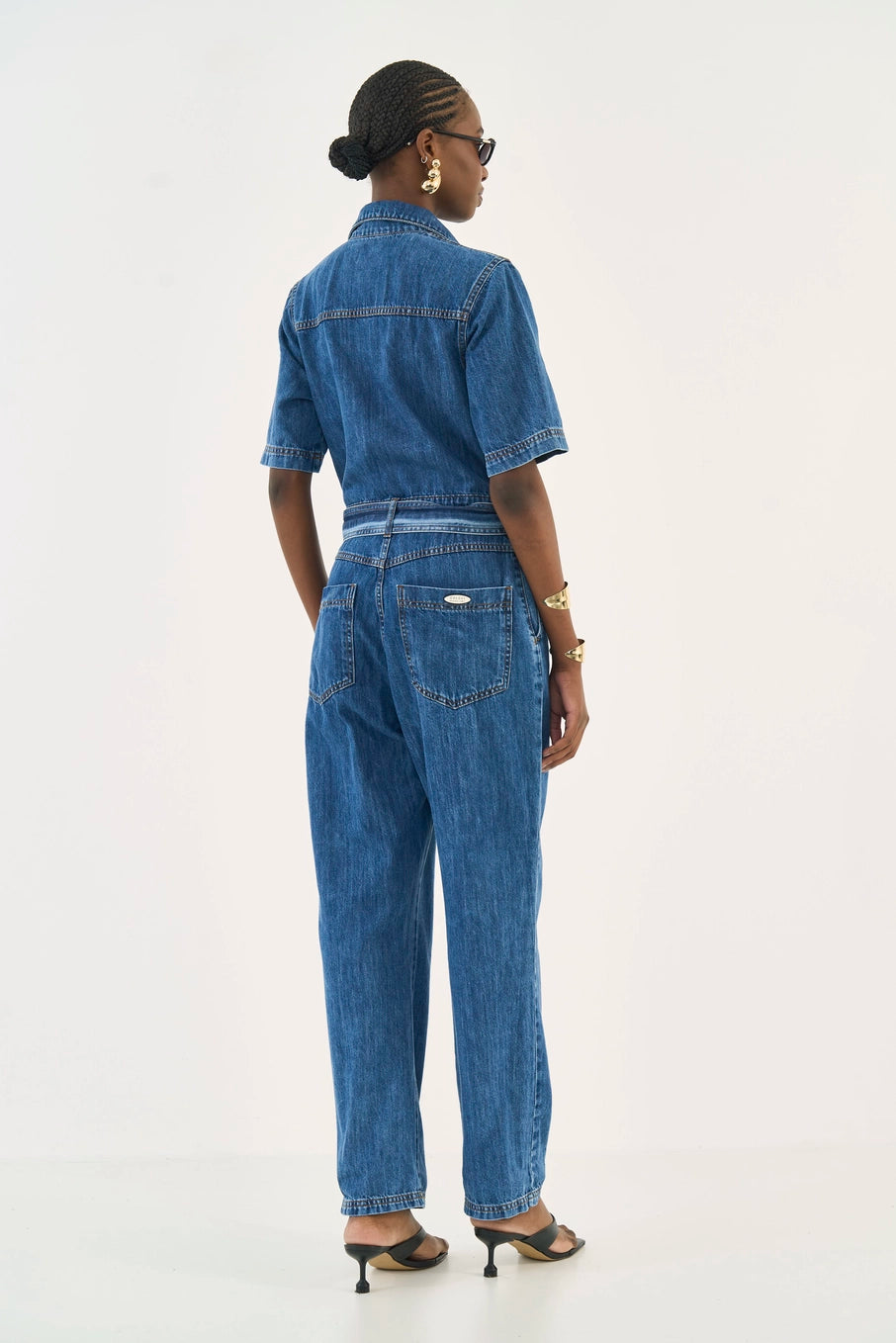 Macacão Jeans Com Faixa Colcci