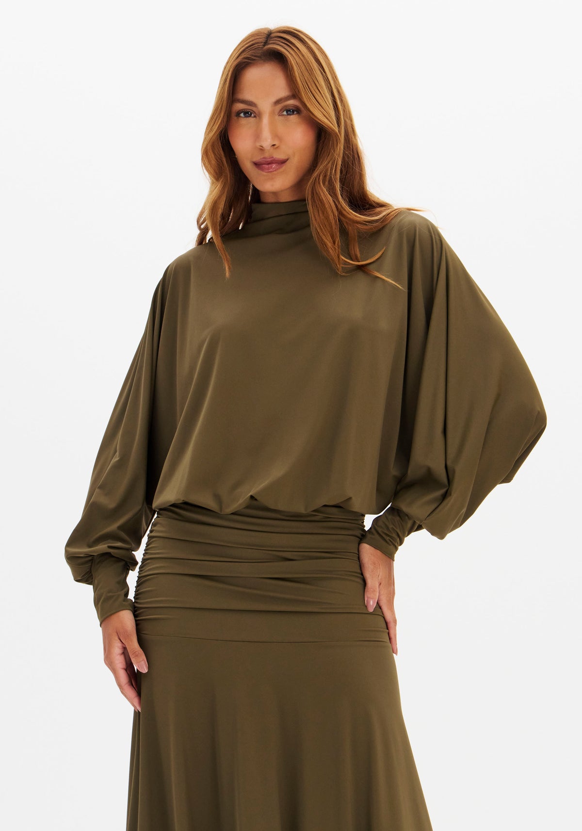 Vestido Longo com gola Lança Perfume