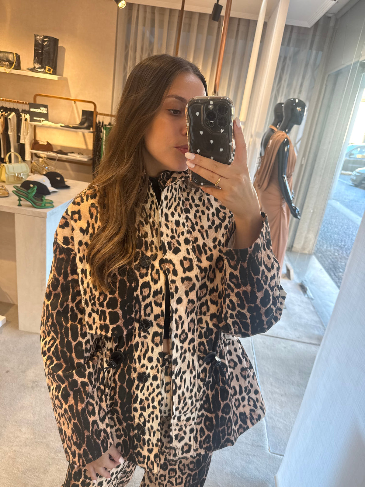 Parka Oversize Animal Print Lança Perfume