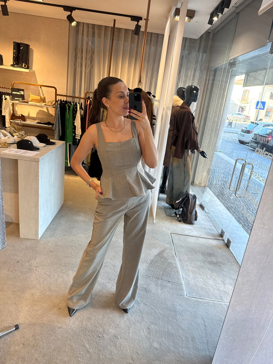 Calça Wide Leg Em Alfaiataria Colcci