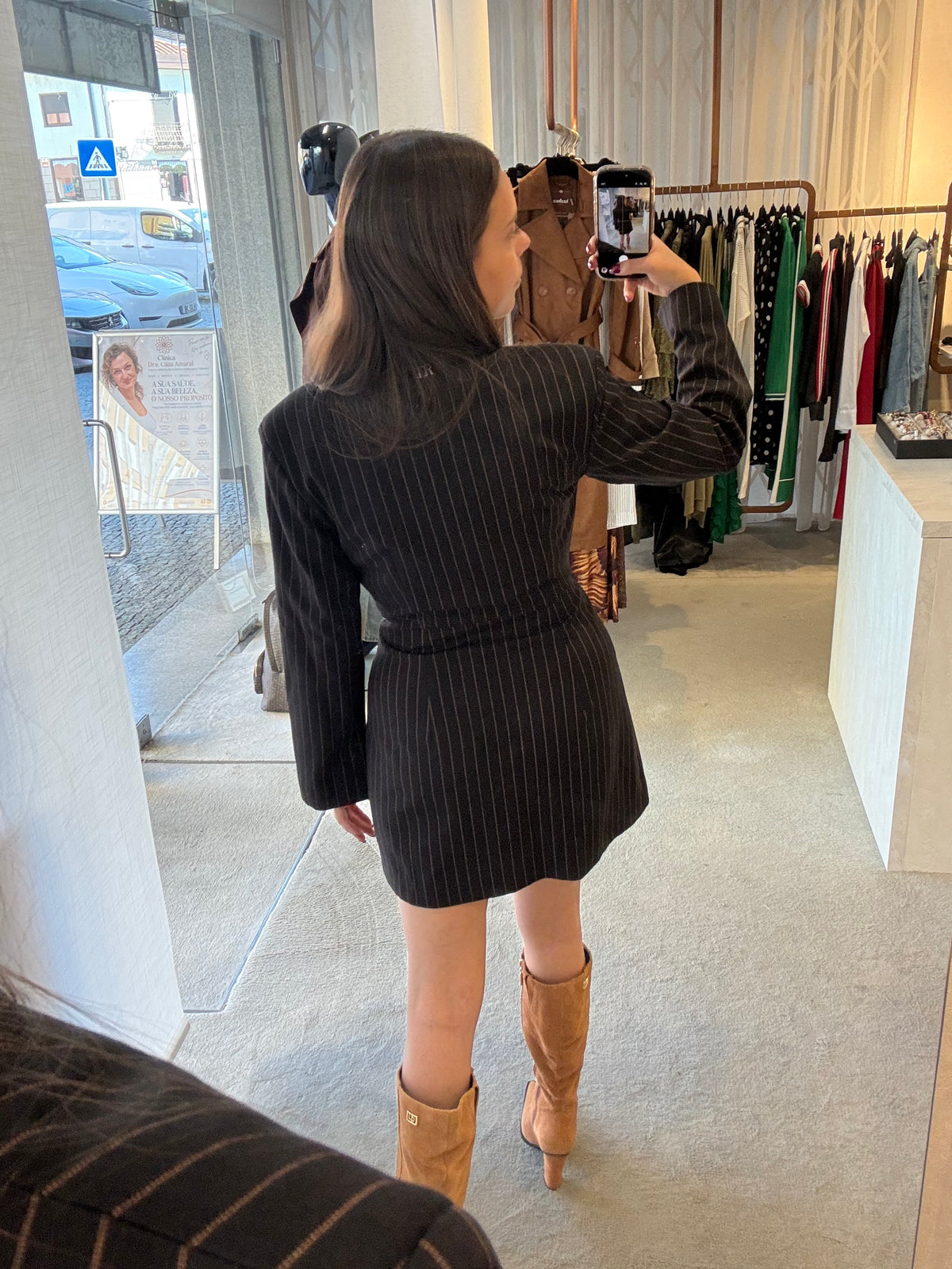 Vestido com risca giz Denny Rose