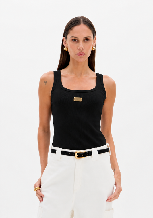 TOP BÁSICO COM PLACA LANÇA PERFUME