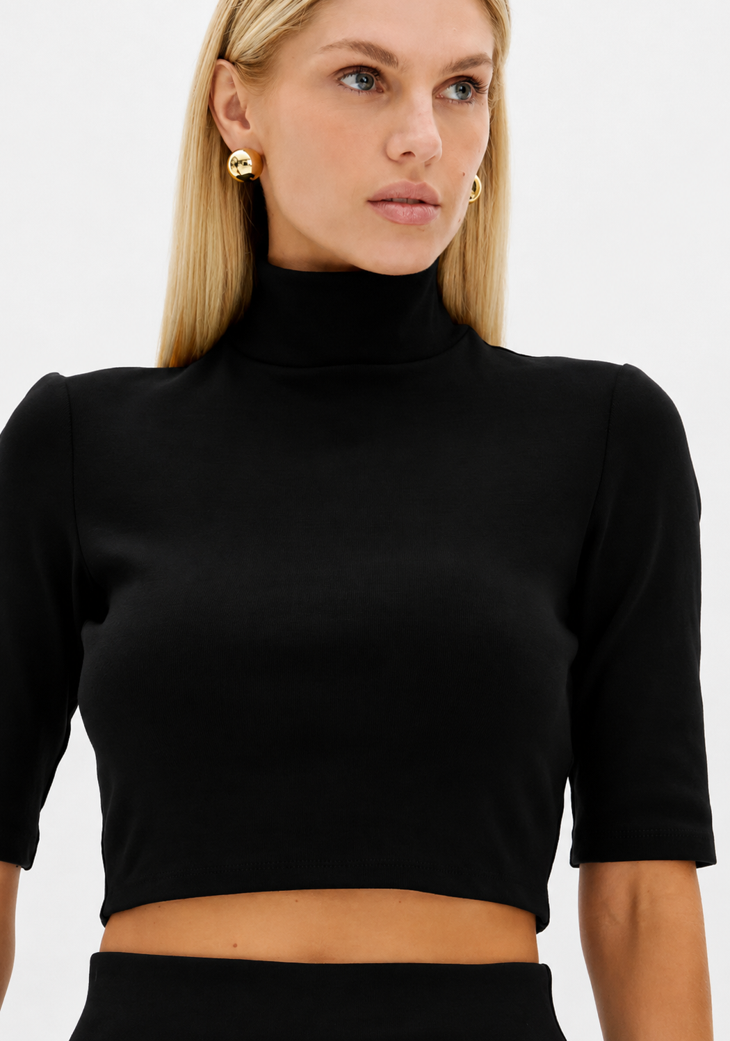 Camisola Cropped Gola Alta Lança Perfume