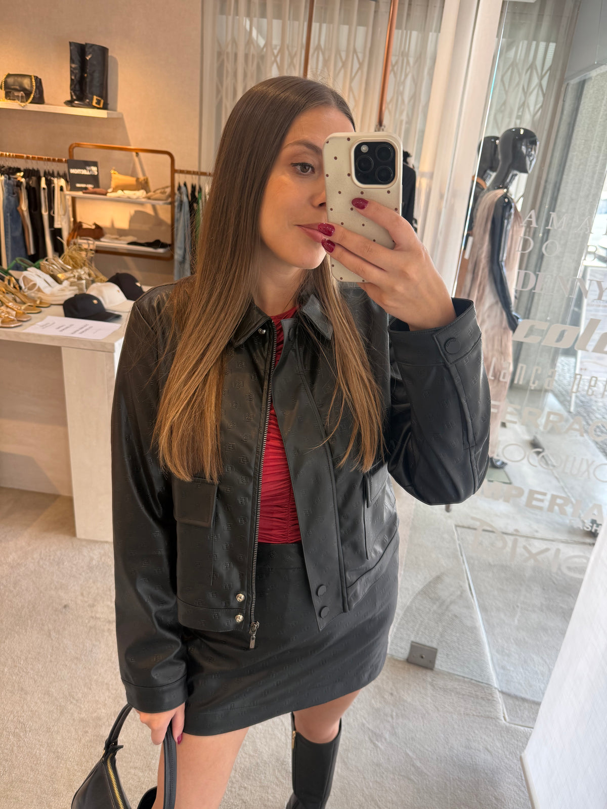 Jaqueta Resinada Com Bolsos Frontais Colcci