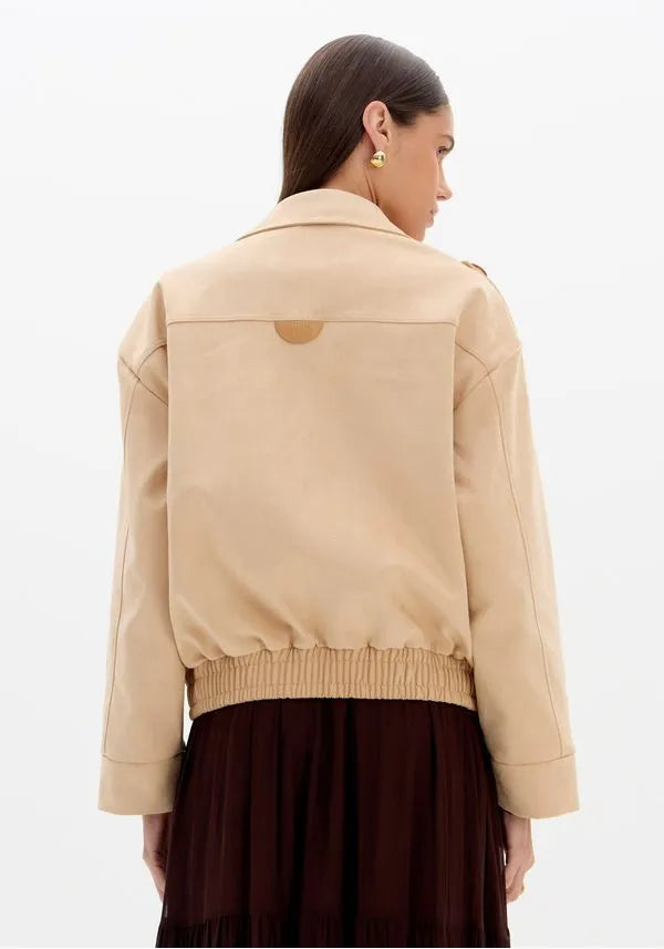 BOMBER COM BOLSOS LANÇA PERFUME