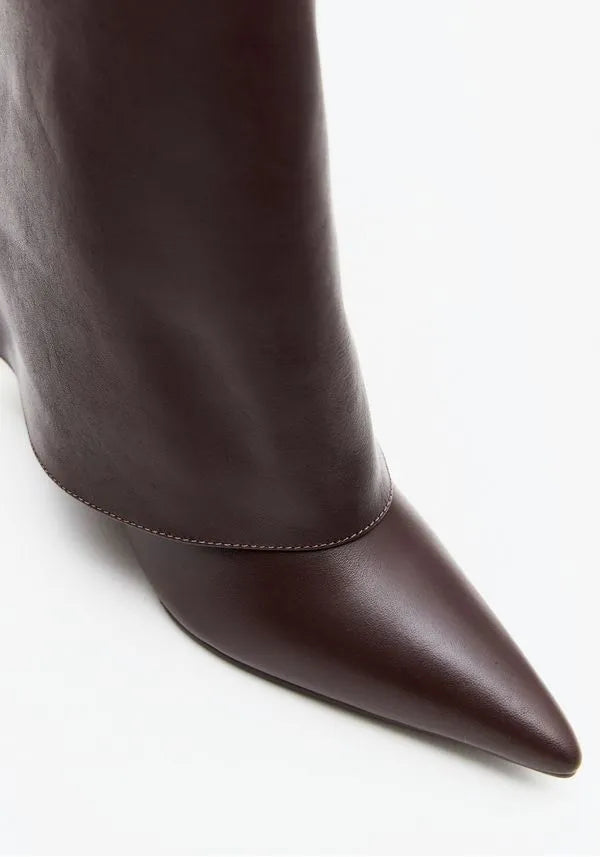 Bota Cano Médio Fold Over Couro Lança Perfume