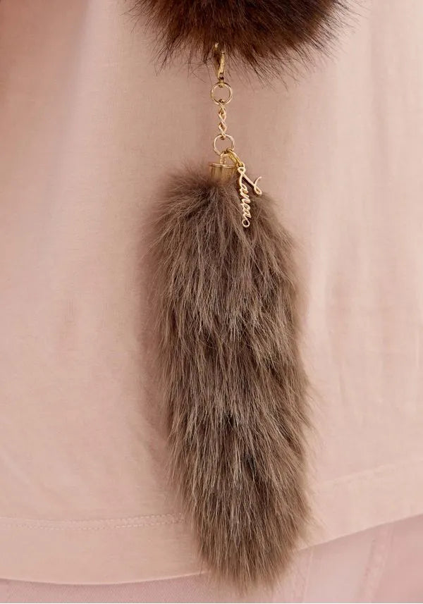 GOLA DE PELO LANÇA PERFUME