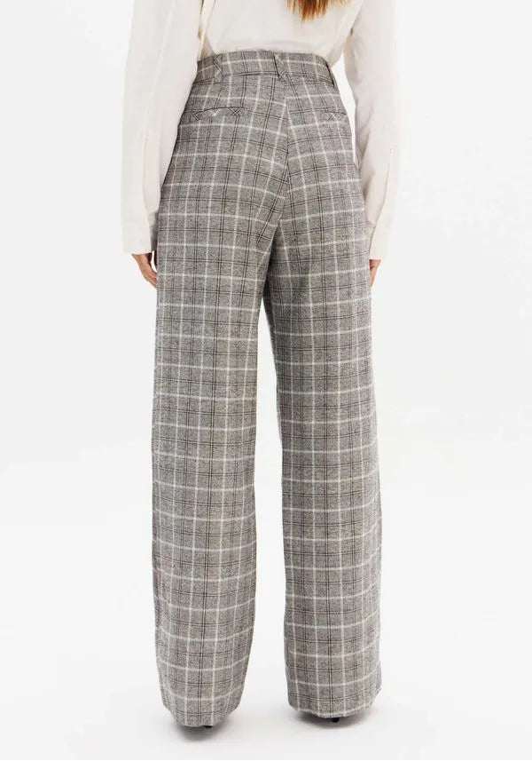 Calça Wide Leg Cintura Alta Lança Perfume