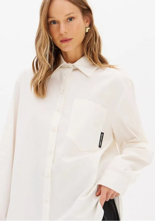Camisa Oversized Alongada Em Algodão Egípicio Lança Perfume