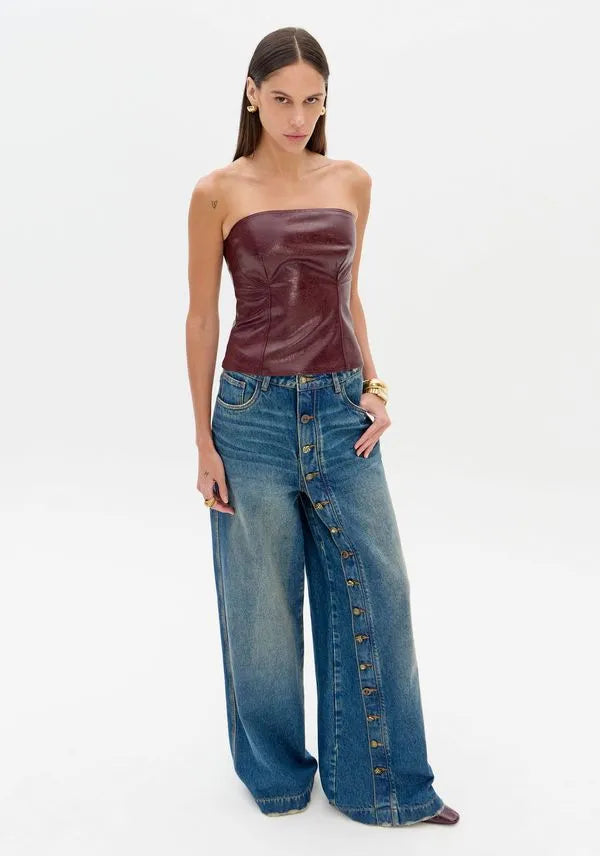 Calça Jeans Pantalona Com Botões Lança Perfume