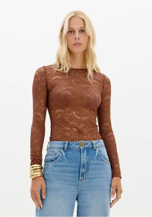BLUSA MANGA DE RENDAS LANÇA PERFUME